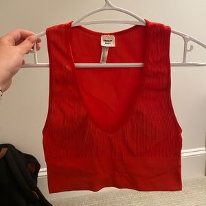 Aritzia Sunday Best ribbed halter neck tank top